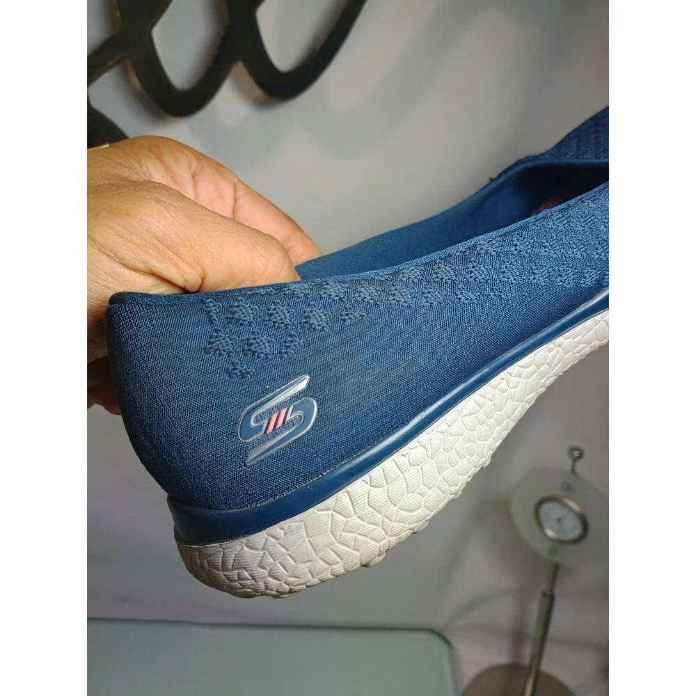 Skechers Air -Cooled Memory Foam Women's Microburst One-up Sneakers Blue 7.5